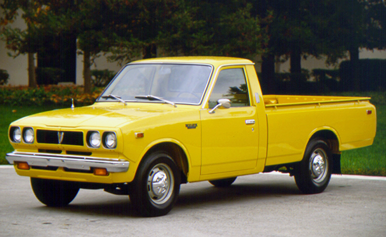 The indestructible Toyota Hilux turns 50 years old | VISOR