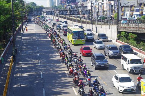 Thousands of motorbikes take to EDSA for unity ride | VISOR.PH