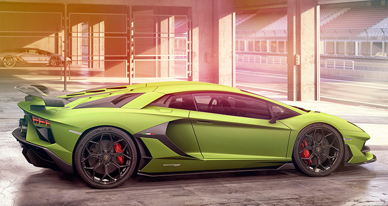 The Lamborghini Aventador SVJ is a real-life trump card ...