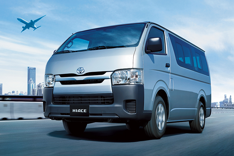 toyota hiace tour van