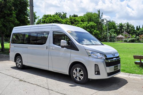 Toyota Hiace GL Grandia Tourer: Easier to use than it looks | VISOR.PH