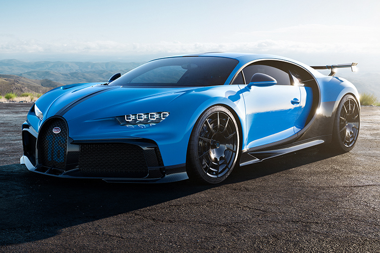 The Bugatti Chiron Pur Sport eats corners for breakfast | VISOR.PH