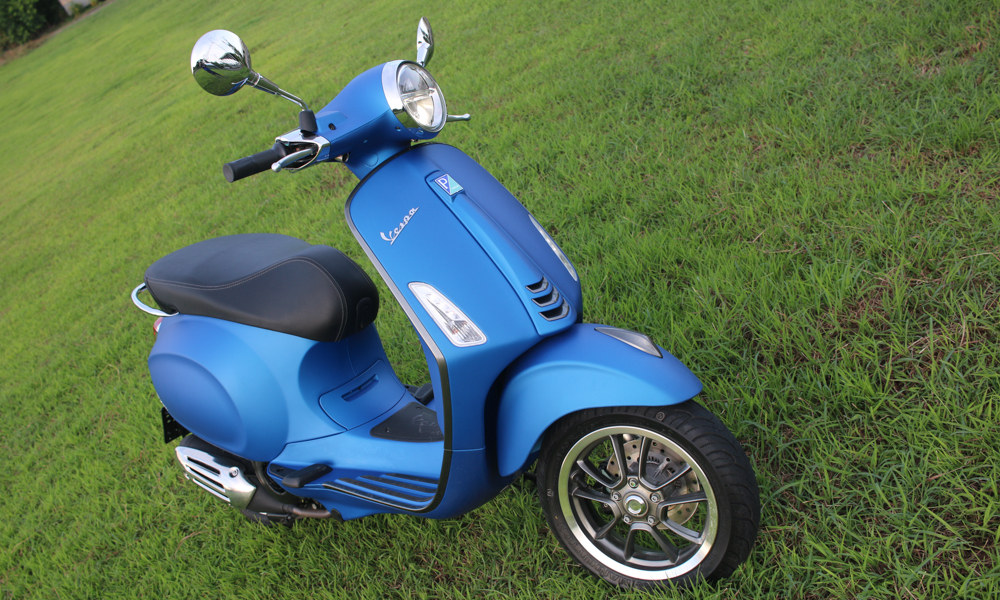 Vespa Primavera S is about errands in style | VISOR PH