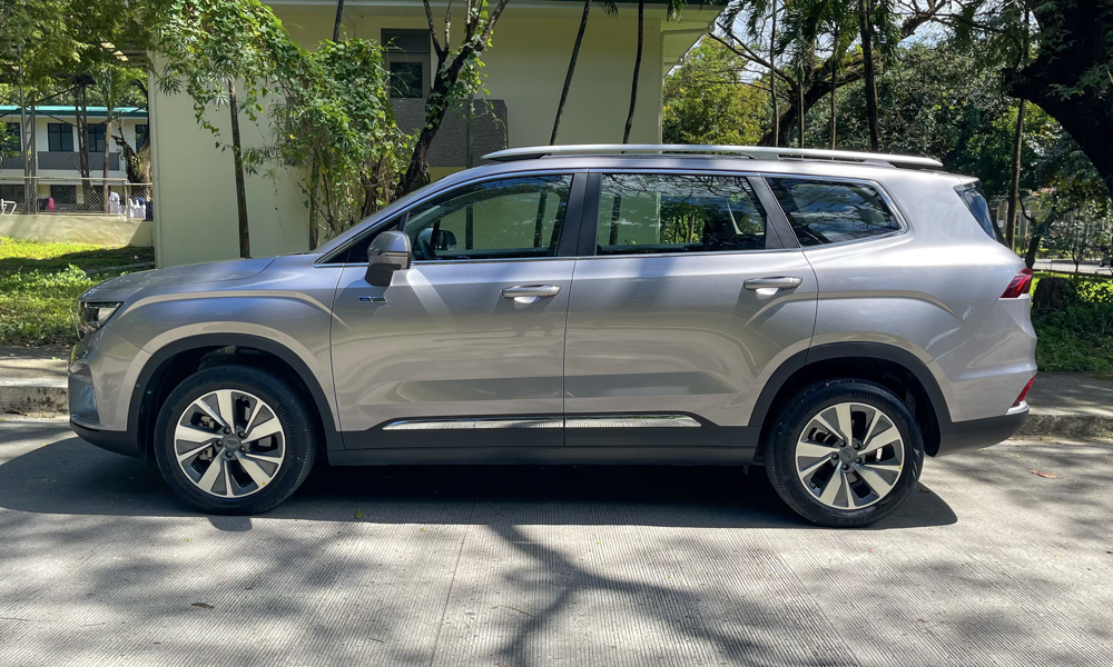 Geely Okavango Urban: An SUV (or MPV) you will end up liking | VISOR.PH