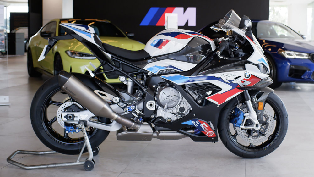 M1000RR MAIN1