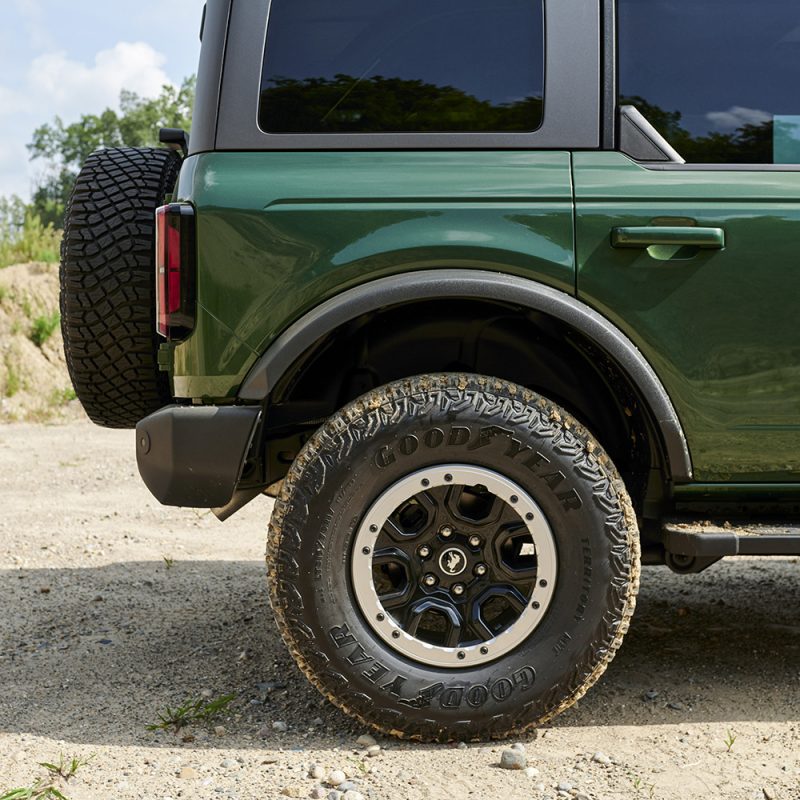 Photos: Ford Bronco Eruption Green Metallic | VISOR.PH