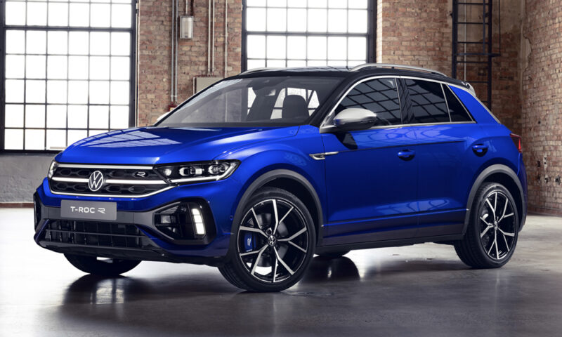 The Volkswagen T-Roc R shows that small crossovers can be hot, too ...