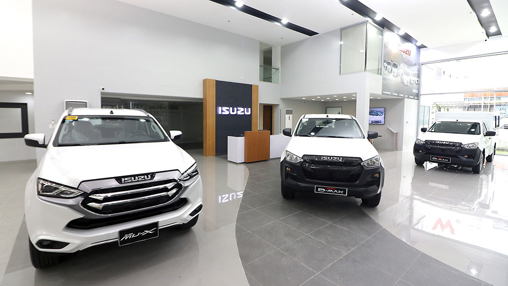 Ayala’s AC Motors opens a onestop shop for its vehicles in BGC VISOR.PH