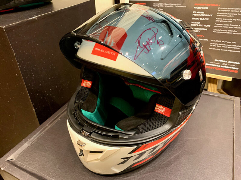 Euro style and safety for the sporty rider with MT Helmets VISOR.PH