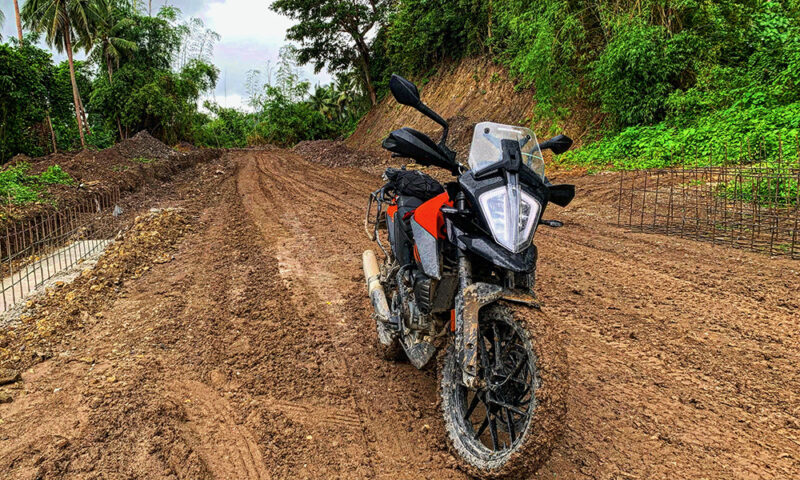 ktm vs bmw bike