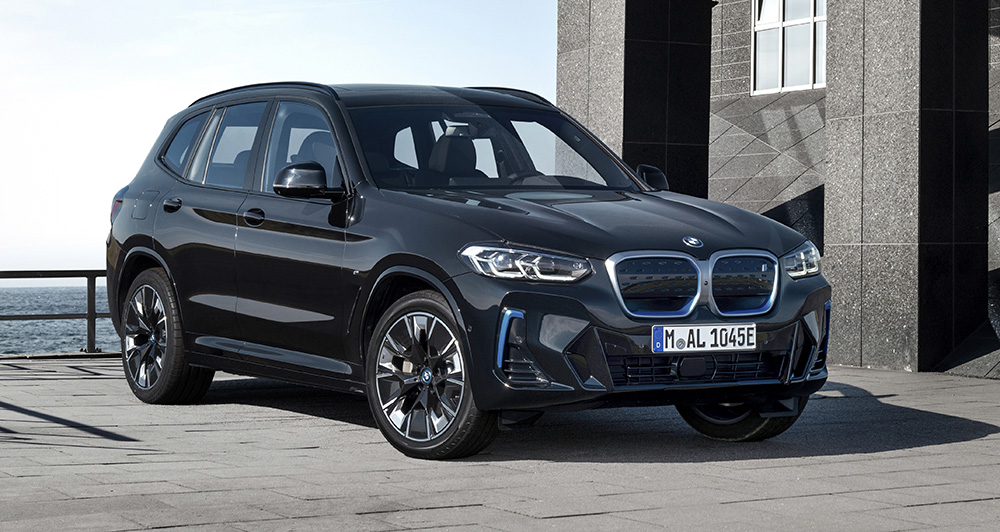 Bmw deals ix3 launch