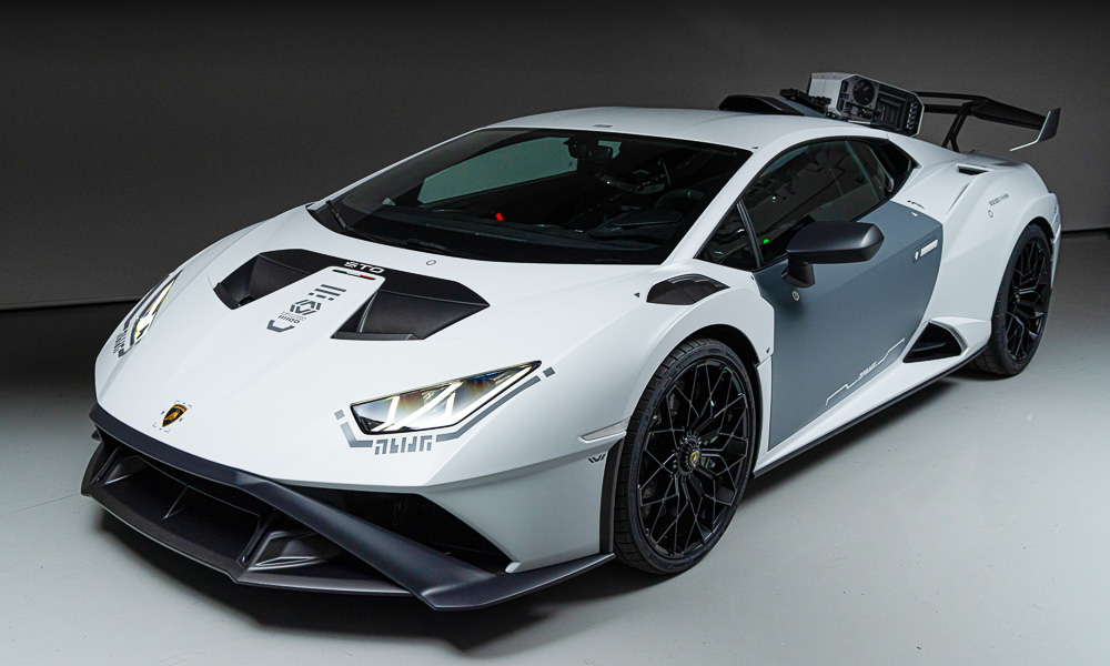 Lamborghini celebrates its 60th anniversary with a time-chasing Huracán |  