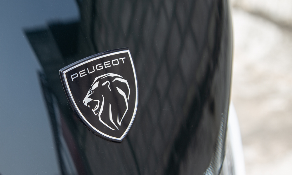 The Peugeot XP400 is the ultimate commuting machine | VISOR.PH