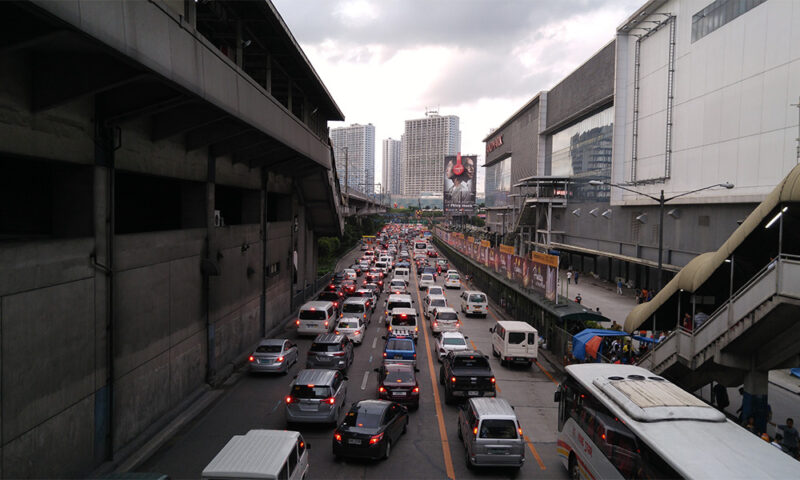 4 ways Metro Manila traffic is trying to kill you | VISOR.PH