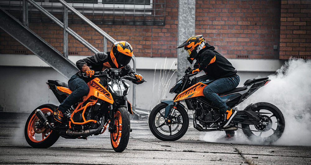 2023 KTM Duke 125, Duke 250 Debuts - Loaded With New Features