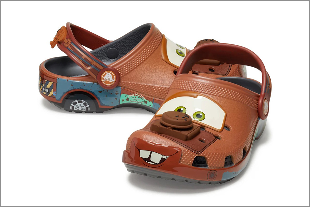 Lightning mcqueen online clogs