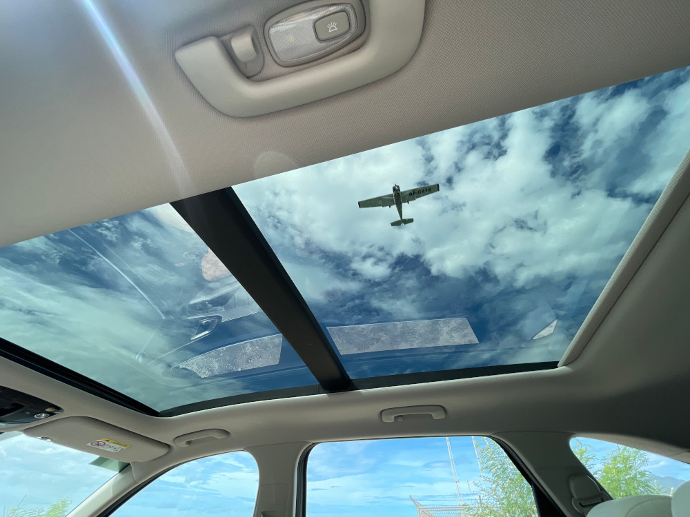 Kia Sorento roof
